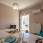 Cozy 1 Bedroom In Center * זקינטוס טאון